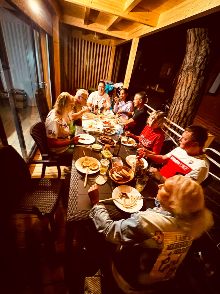 7b71df43-115f-480e-ab2c-dc53bfd73038